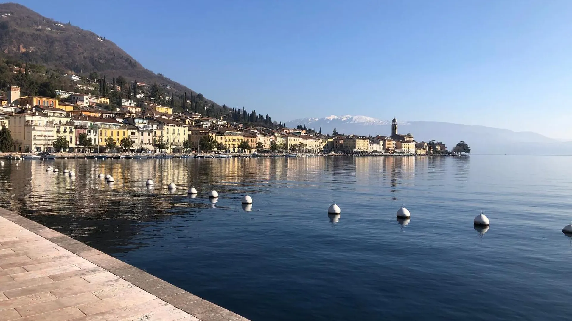 Apartment Il Volto Del Lago - Rooms&Apartments San Felice del Benaco Italy